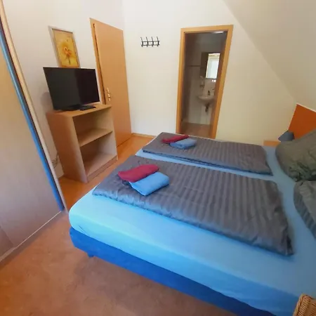 Katrins Am Koelpinsee Doppelzimmer * 瓦伦